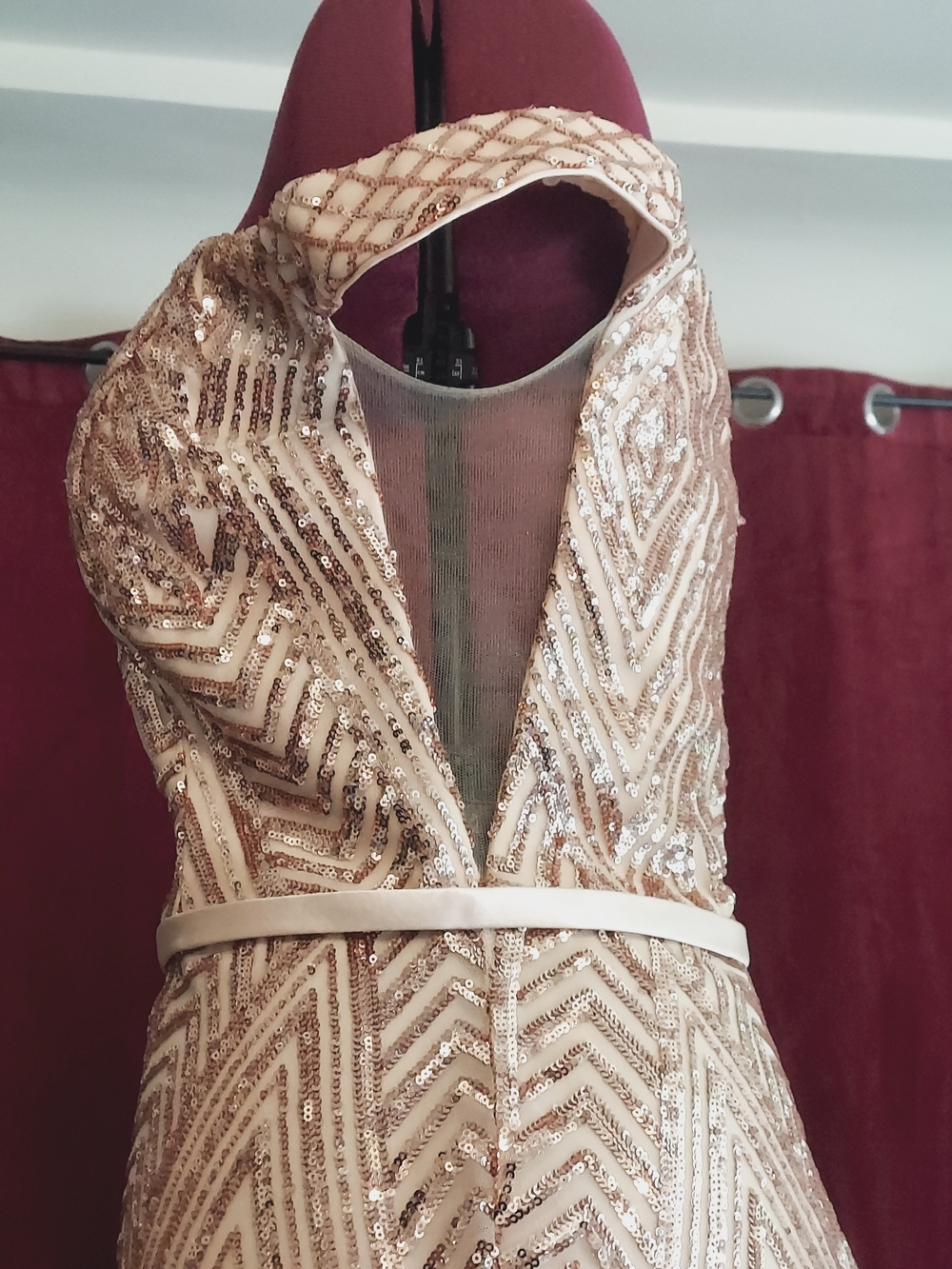 NWT Art Deco Design Rose Gold Sequin Off-Shoulder Evening Gown - Picture 7 of 11